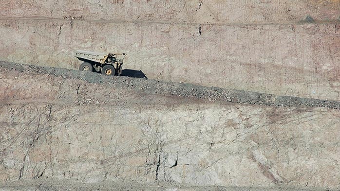 Pandering to the China bears: how much zinc supply is too little?